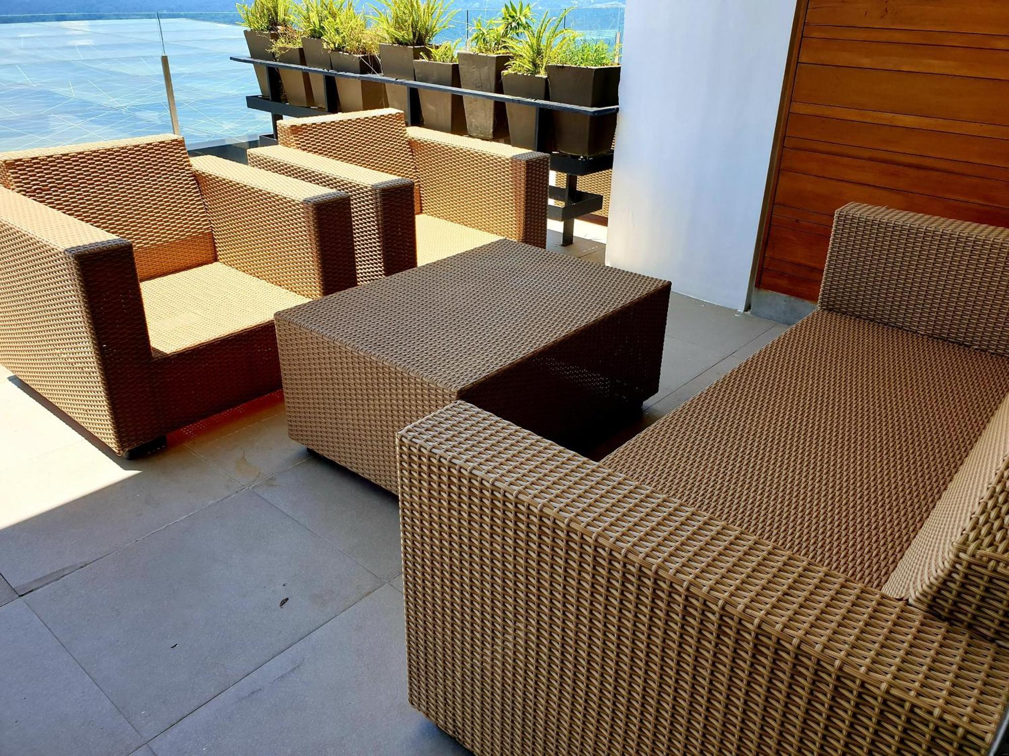 Escala Tagaytay Hotel Tagaytay City Екстериор снимка